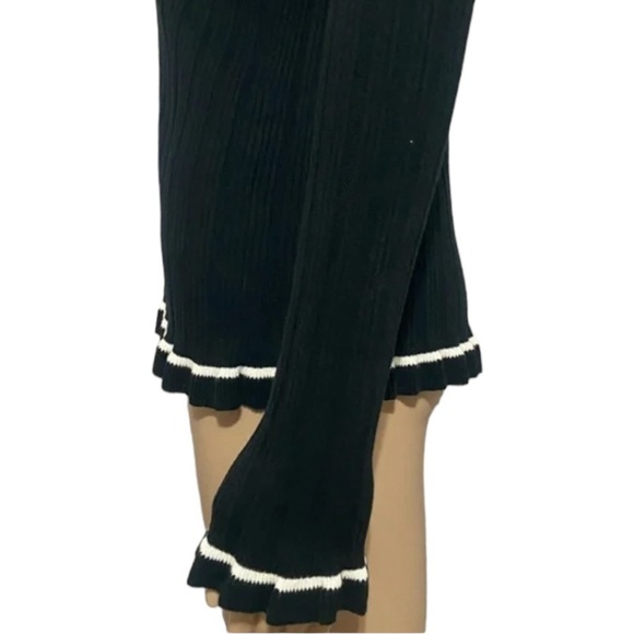 KATE SPADE Black Ribbed Turtleneck With White Ruffled Trim Women's Size M - Picture 7 of 12